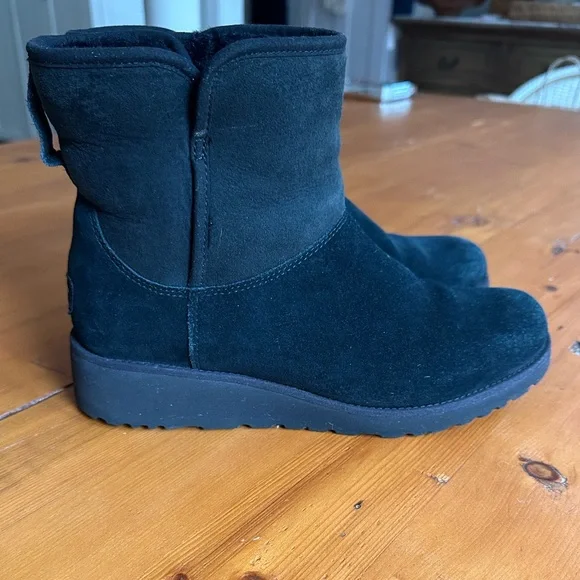 UGG Black Kristin Wedge Suede Boots - Picture 4 of 7